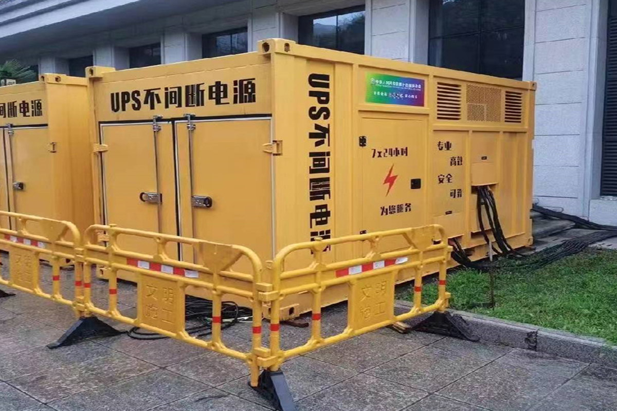 灯塔发电机租赁施工现场